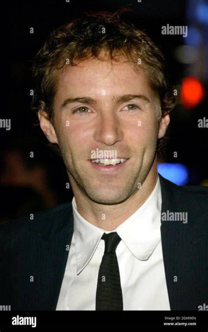 Alessandro Nivola