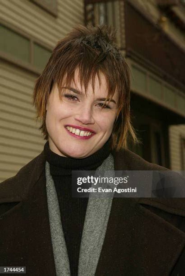 Alison Folland