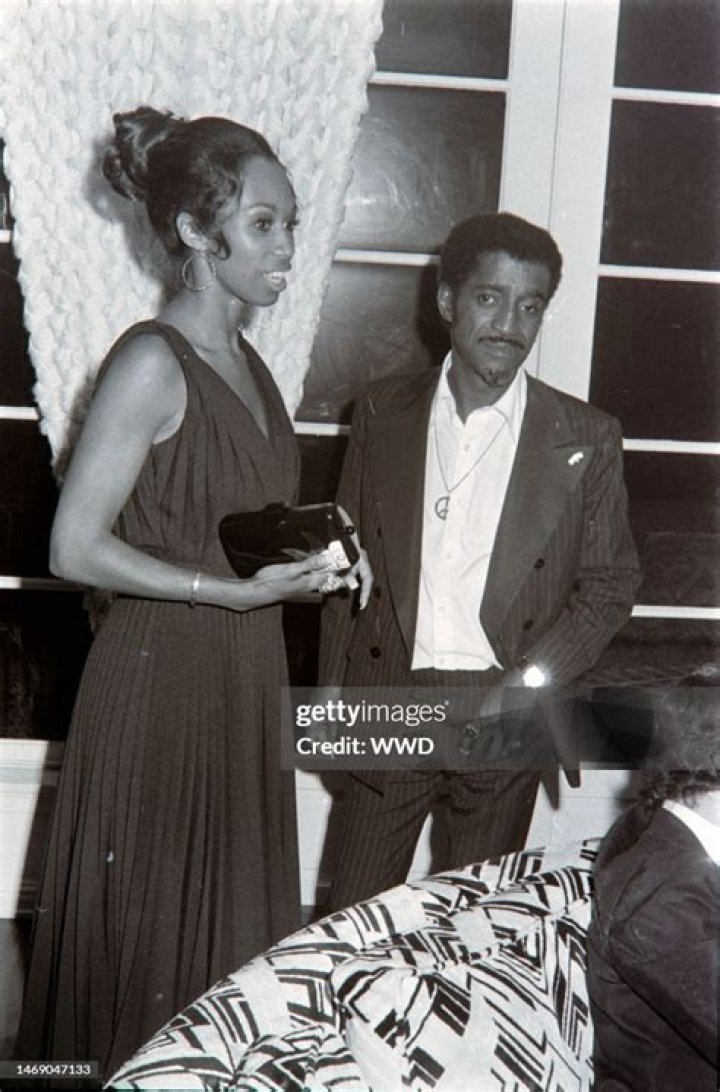 Altovise Davis