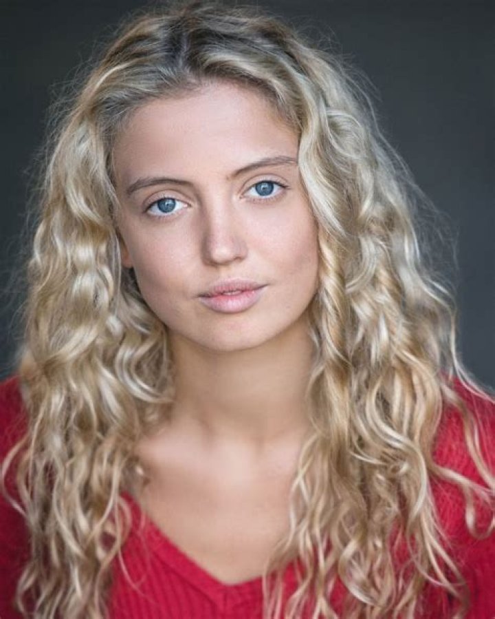 Amelia Clarkson
