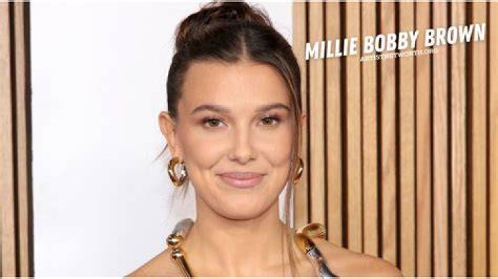 Anna Brown Net Worth