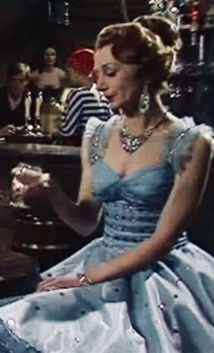 Diane Holland
