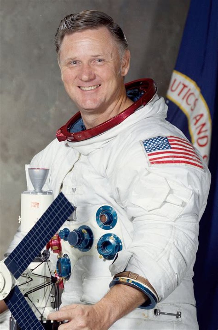 Don Lind