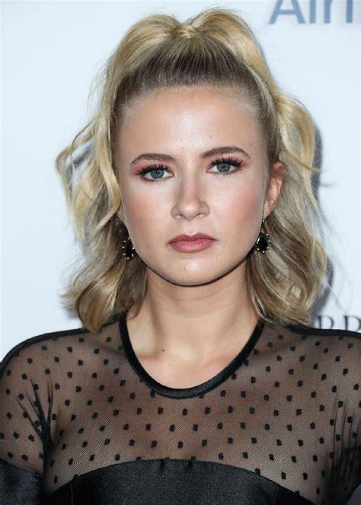 Eliza Bennett