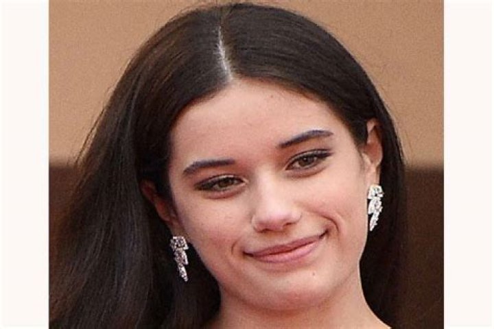 Ella Travolta Net Worth