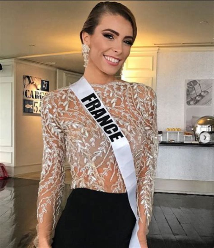Eva Colas