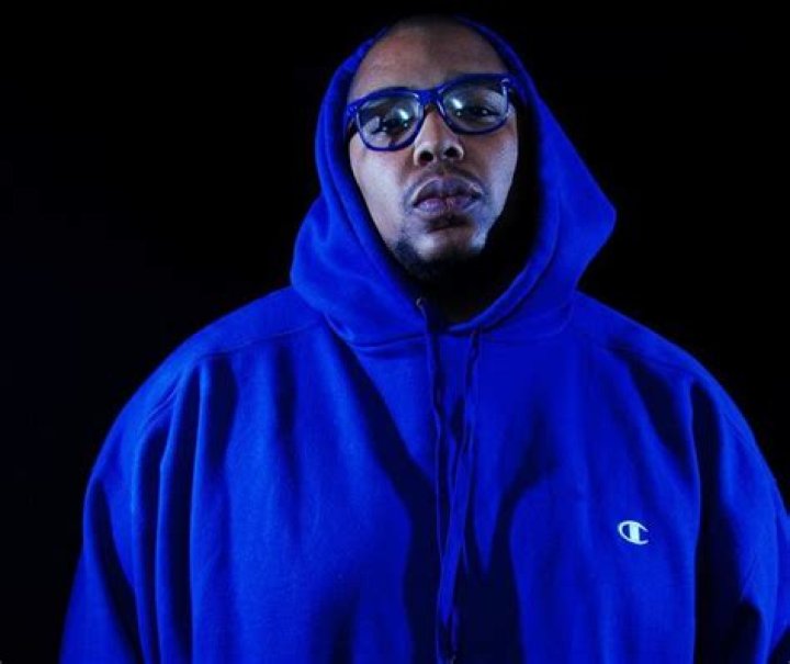 Glasses Malone