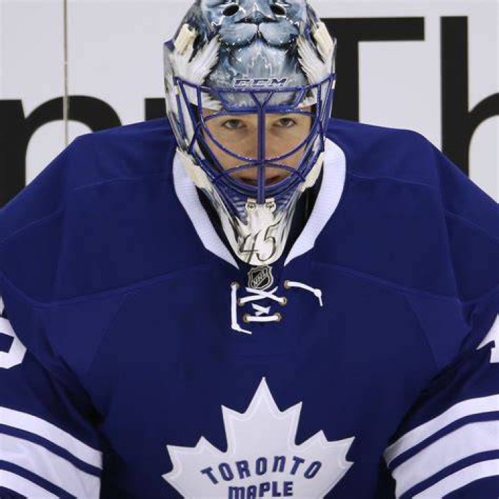 Jonathan Bernier Net Worth