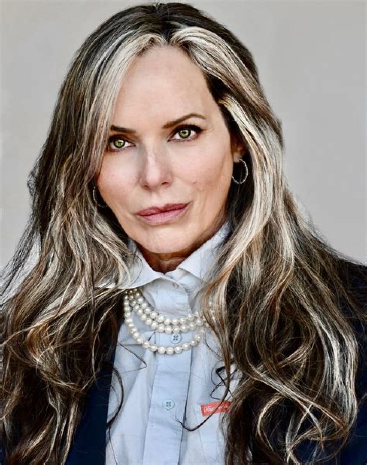 Kristin Minter