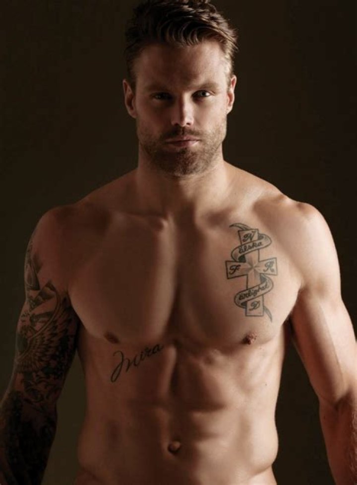 Nick Youngquest