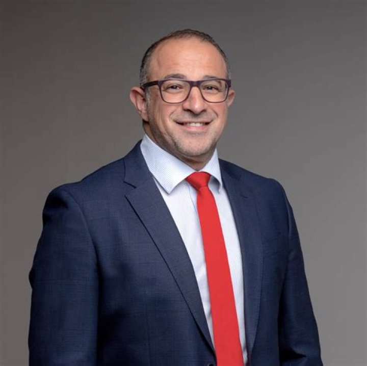 Ron Bakir