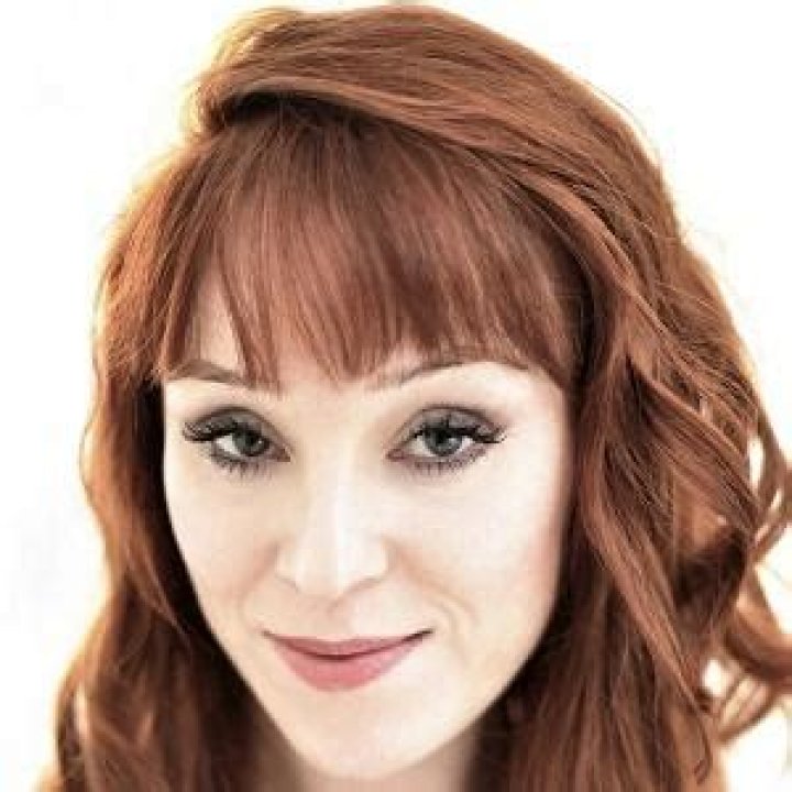 Ruth Connell Net Worth