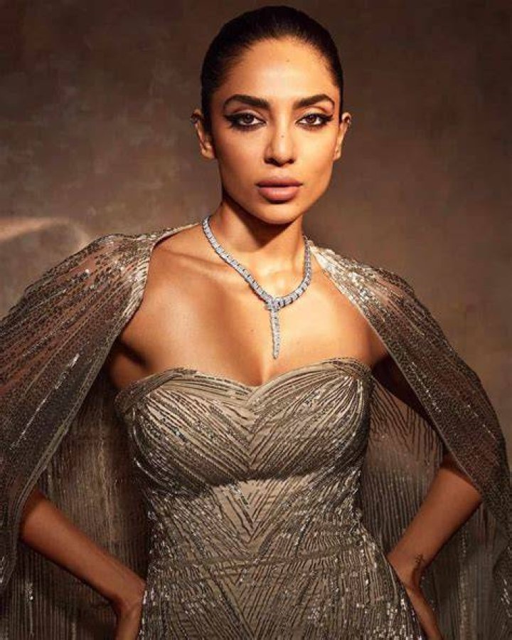 Sobhita Dhulipala