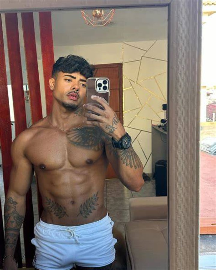 Wallace Robyn